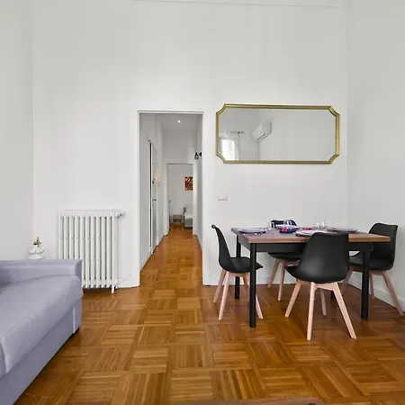 Lumineux 4pax Dans Batiment Historique Lägenhet