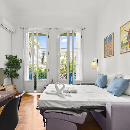 Lägenhet Lumineux 4pax Dans Batiment Historique Menton